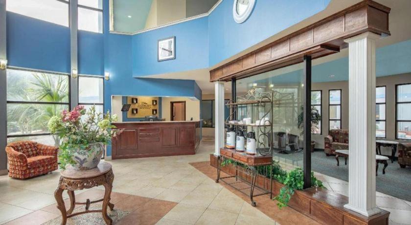 Hotel Baymont By Wyndham Laurel